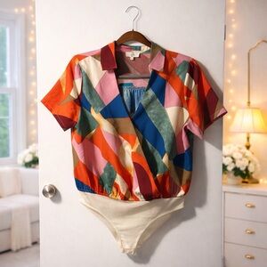 ✨ Entro Colorblock Surplice Bodysuit Size M